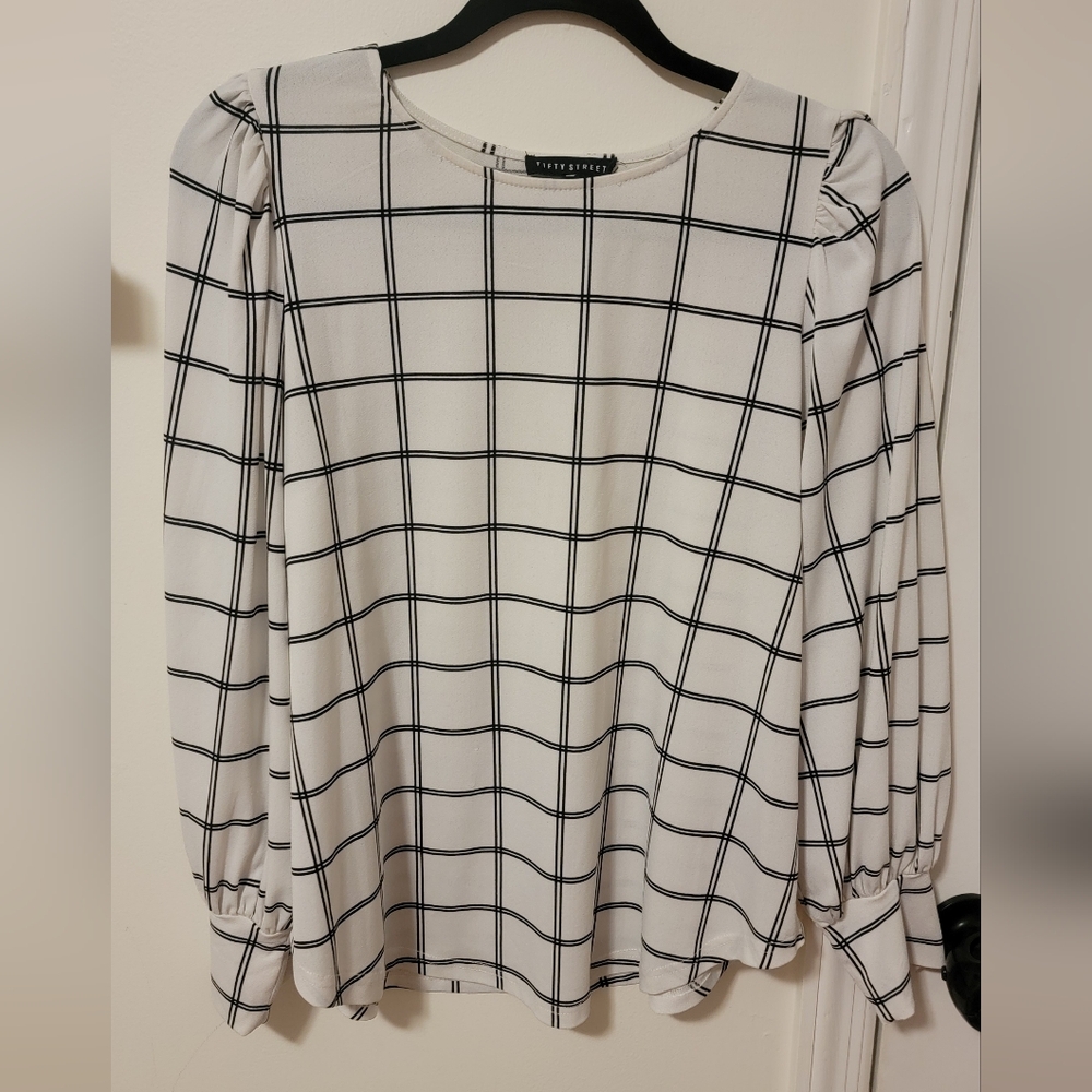 Elegant Black and White Grid Blouse